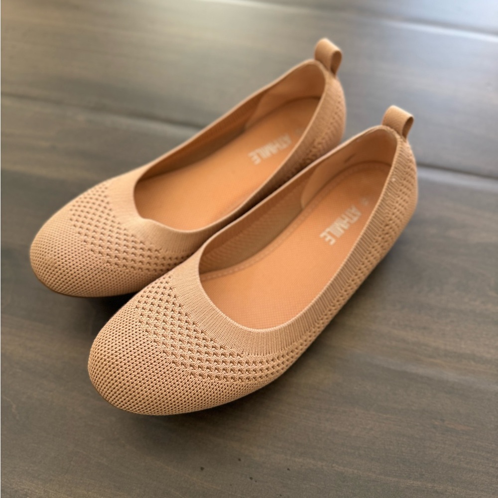 Athmile Nude Flats